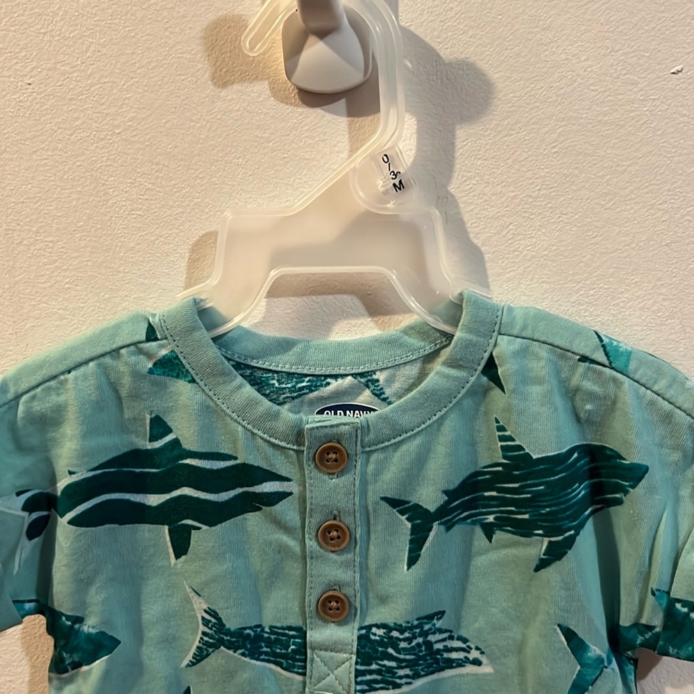 Old Navy baby boys onesie